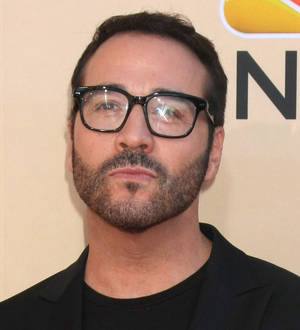 Jeremy Piven to hit Entourage press tour in character