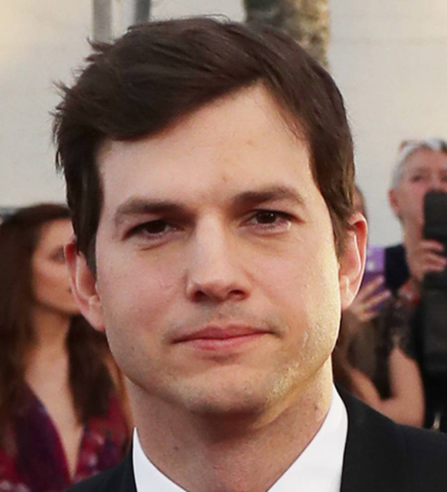 Ashton Kutcher's daughter speaks three languages