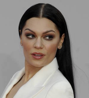 Jessie J undergoes surgery for mystery condition
