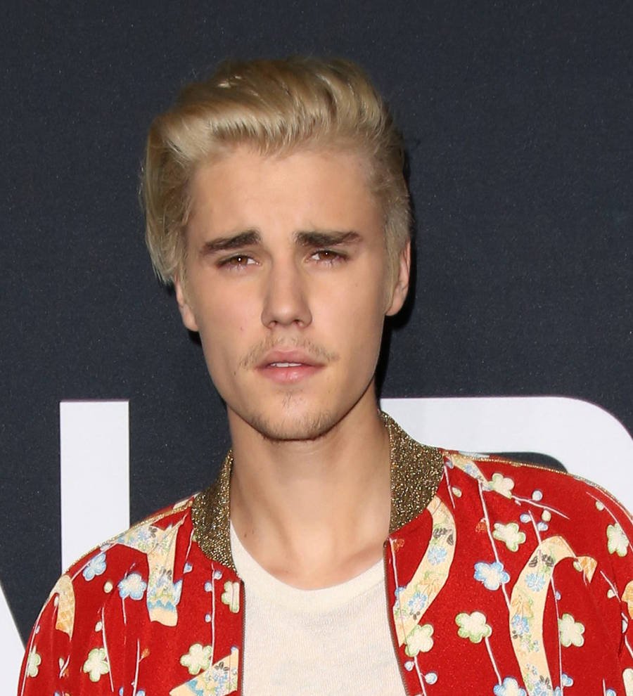 Justin Bieber and Selena Gomez land top Teen Choice Awards nominations