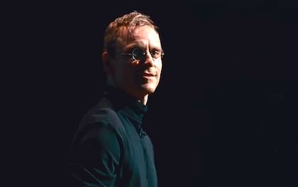 First Look at Michael Fassbender in Danny Boyle's 'Steve Jobs' Biopic!
