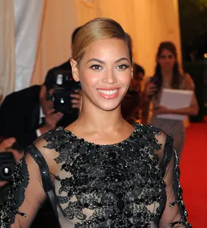 Beyonce publishes Mother's Day tribute
