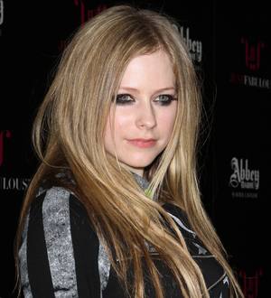 Avril Lavigne engaged to Chad Kroeger after secret romance