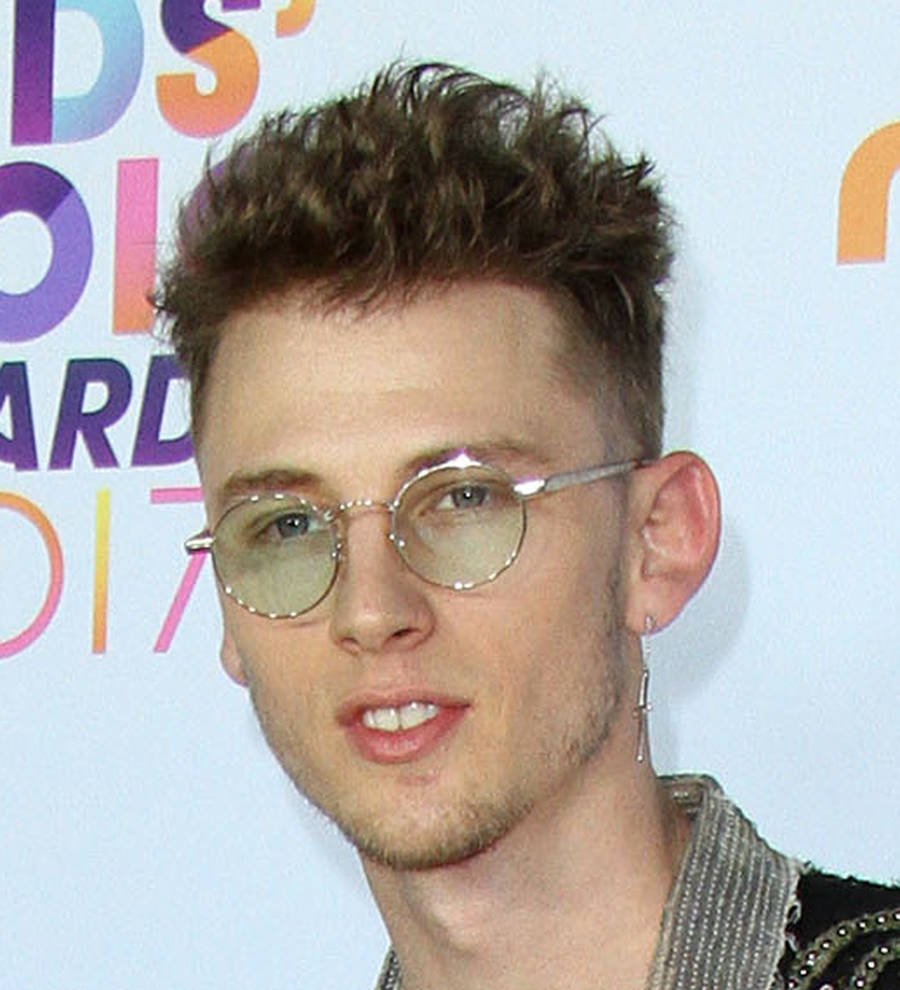 Machine Gun Kelly postpones shows due to chest injury