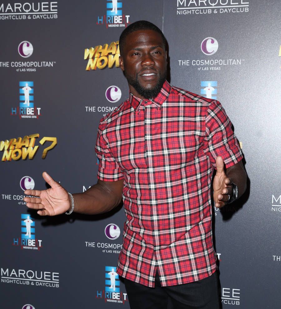 Kevin Hart in talks to play Santa Claus
