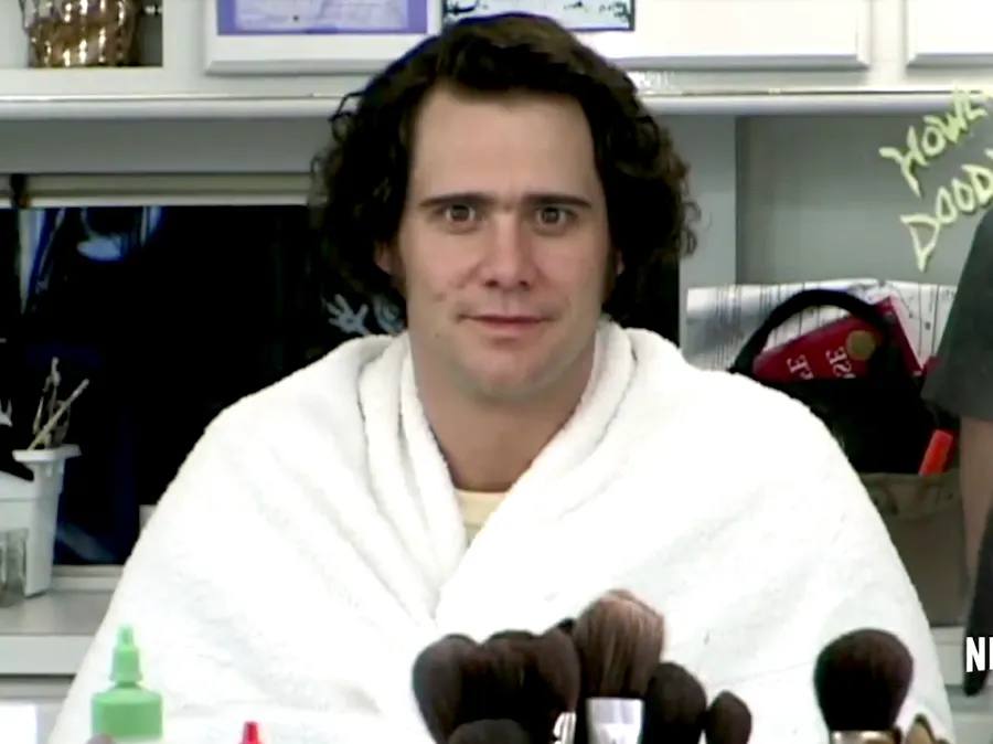 Jim Carrey's Behind The Scenes Transformation Revealed in New Netflix Documentary!
