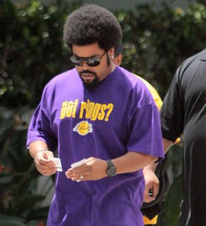 Ice Cube: 'Lakers suite keeps me off the TV'