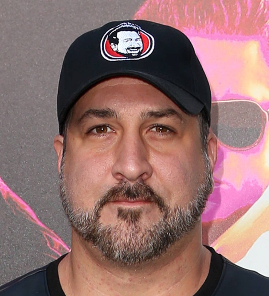 Joey Fatone's new hot dog stand is off to an explosive start