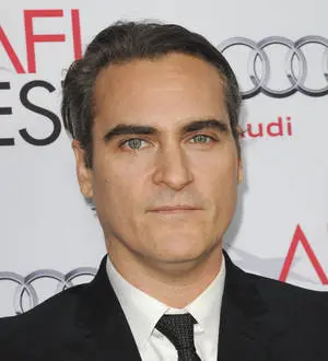 Joaquin Phoenix engaged