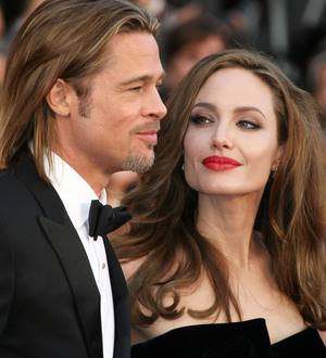 Manager confirms Pitt & Jolie are engaged