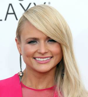 Miranda Lambert collaborating with music video director on screenplay