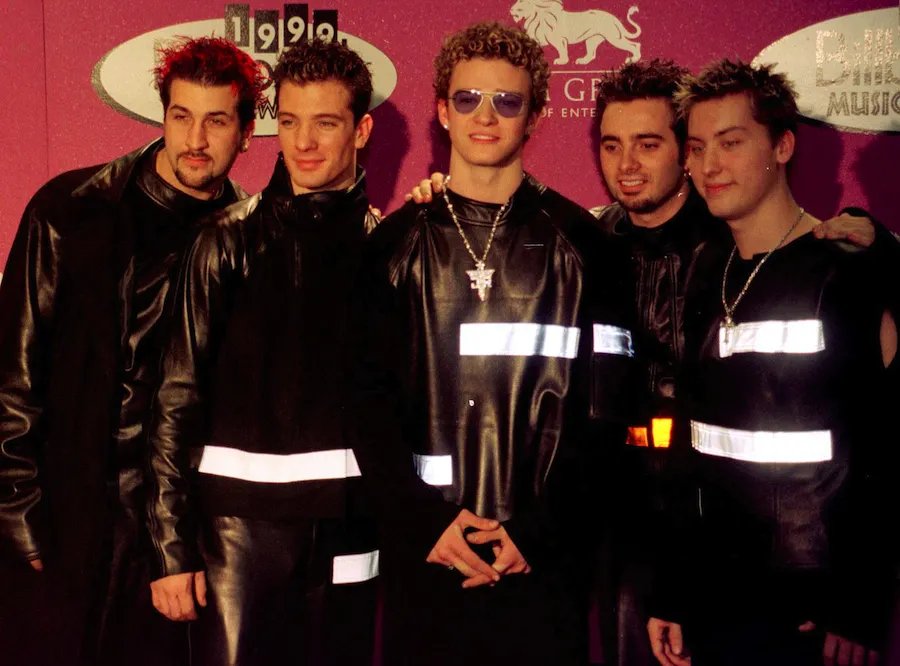 9 Classic Jams to Get Your '90s Playlist Started!
