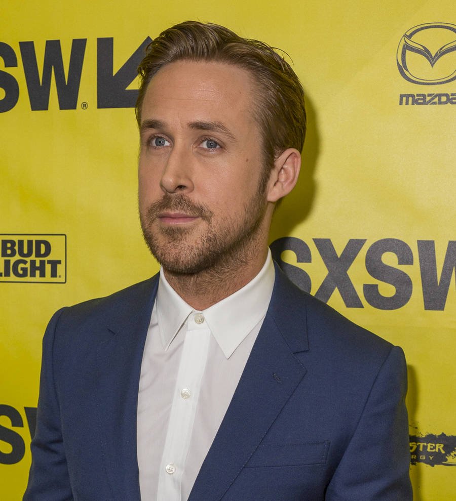 Ryan Gosling & Eva Mendes enjoy date night at Disneyland