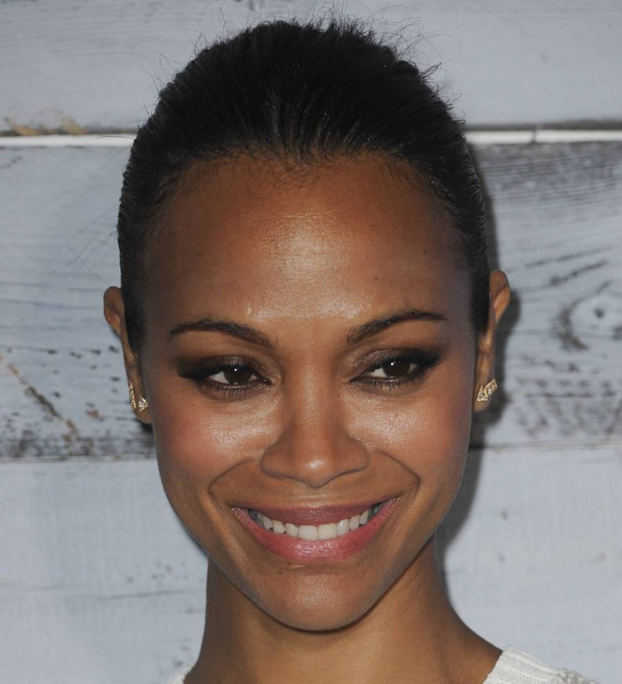 Zoe Saldana still struggling with body changes after pregnancy