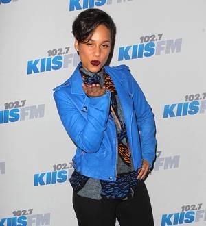 Alicia Keys and Pitbull join Los Angeles Jingle Ball bash