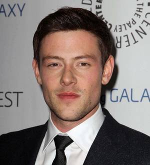 Glee stars remember Cory Monteith in tribute episode