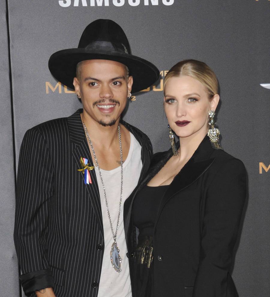Ashlee Simpson and Evan Ross recording album together