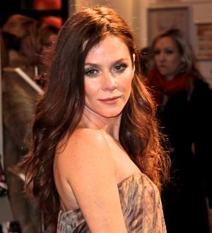 Anna Friel signs on to play party girl in The Vatican