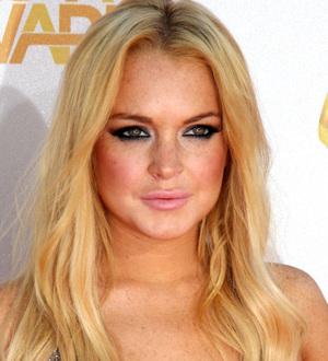 Lindsay Lohan signs up for counselling