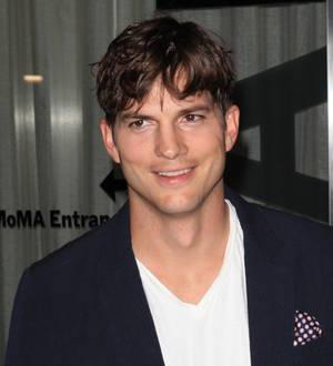 Ashton Kutcher swears off driving in U.K.