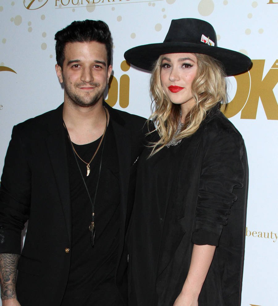 Dancer Mark Ballas weds