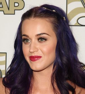 Katy Perry serves as sister's bridesmaid