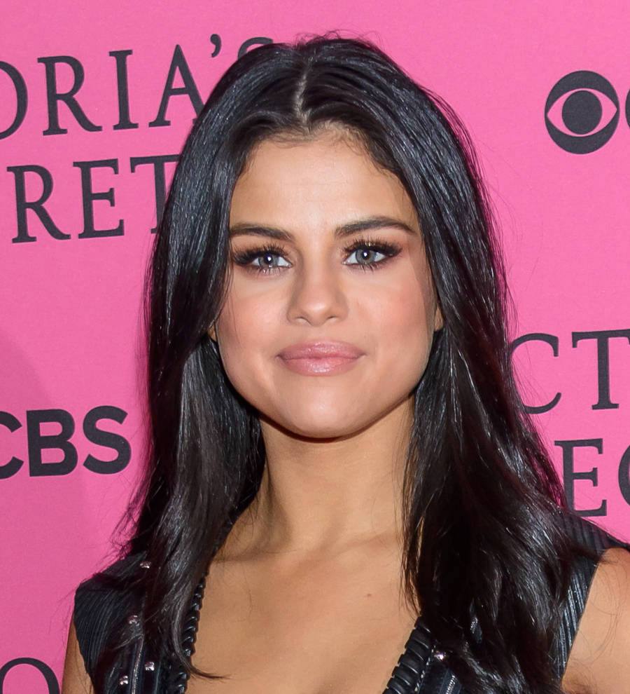 Selena Gomez: 'I'm single'