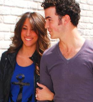 Kevin Jonas to Become a Dad?