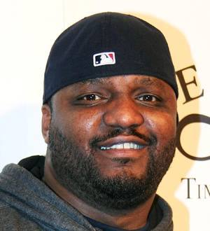 Funnyman Aries Spears not laughing as wife files for divorce