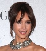 Alba Advises Chinese Girl Against Lookalike Surgery