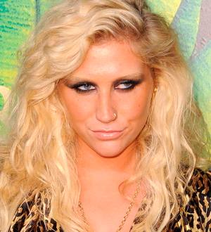 Ke$ha's Dylan cover reduced her to tears