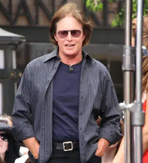 Bruce Jenner follows Kris Jenner with divorce filing