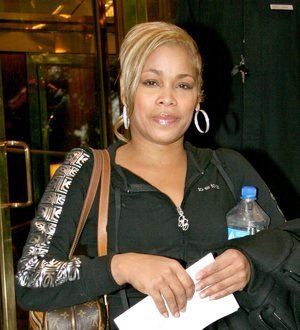T-Boz takes a hit in mansion sale