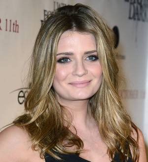 Mischa Barton stars in Willis Earl Beal music promo