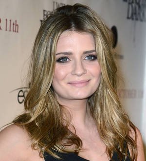 Mischa Barton stars in Willis Earl Beal music promo