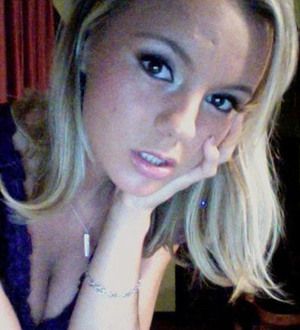Sheen back with porn star 'goddess'