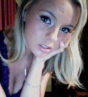 Sheen back with porn star 'goddess'