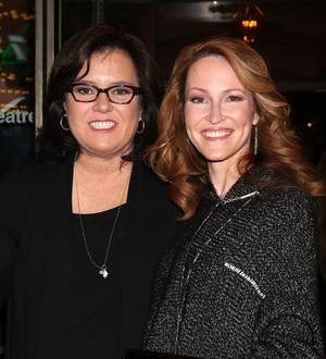 Rosie O'Donnell files for divorce