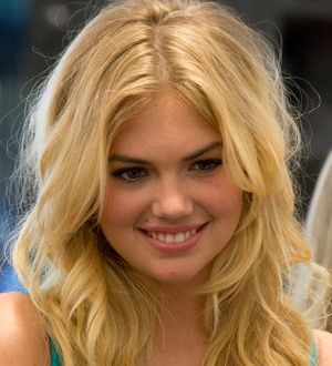 Kate Upton happy to set a good body image example