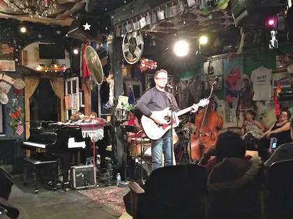 The 7 Best Open Mic Venues in L.A.!