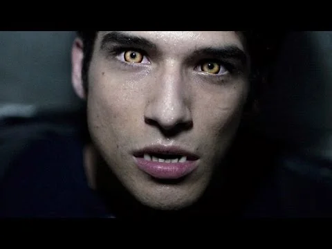Tyler Posey on a TEEN WOLF vs TWILIGHT Throwdown! - STUDIO SECRETS
