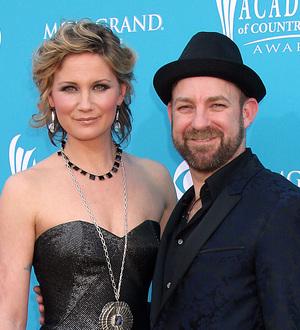 Sugarland Trio Settle Royalties Battle