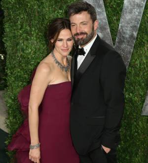 Ben Affleck jokes about Oscars marriage speech on SNL
