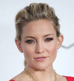 Kate Hudson plans surprise wedding
