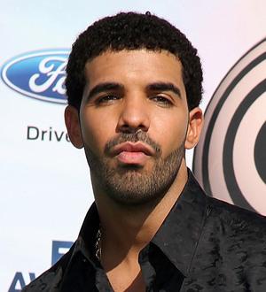 Drake shows off comedy skills on Saturday Night Live
