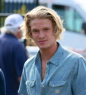 Cody Simpson romancing model Carmella Rose - report
