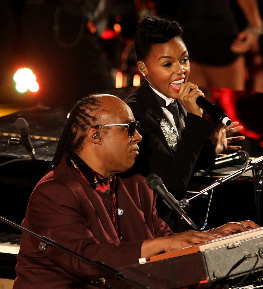 Janelle Monae honors Stevie Wonder with Key of Life Award