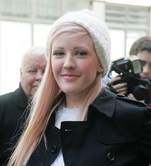 Ellie Goulding underwent therapy for panic attacks