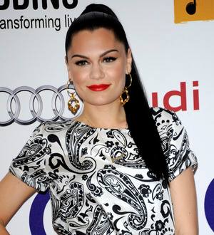 Jessie J delays charity head-shave to raise more money