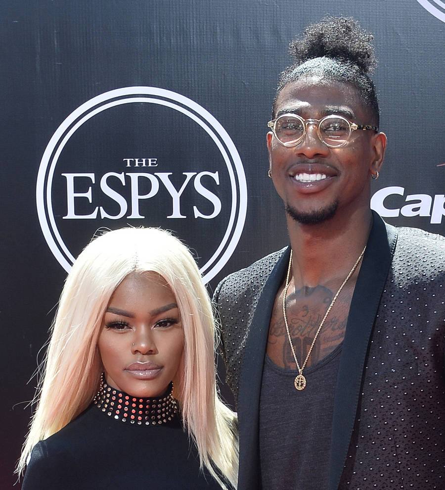 Teyana Taylor and Iman Shumpert wed in front of their bathroom